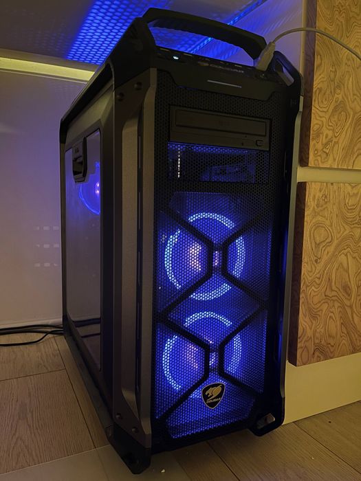 Mocny komputer gamingowy/roboczy + monitor 4K Samsung 32”