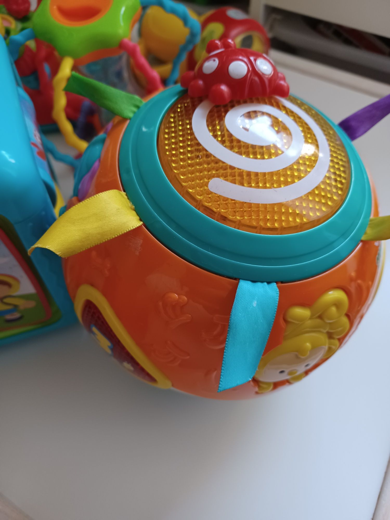 Zabawki edukacyjne elektroniczny dla niemowlaka roczniaka playskool vt