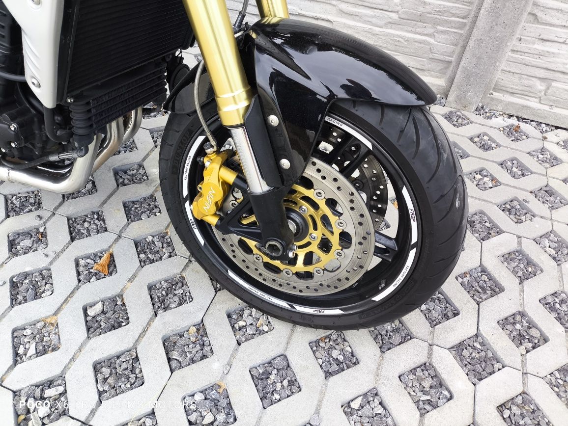 Triumph Speed triple 1050 cm3 2008 rok świetny stan