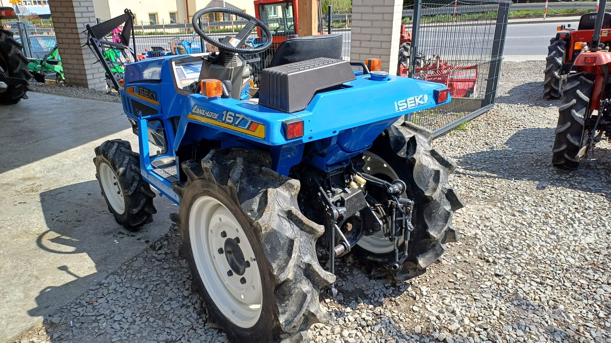 Traktorek japoński Iseki Landhope 167