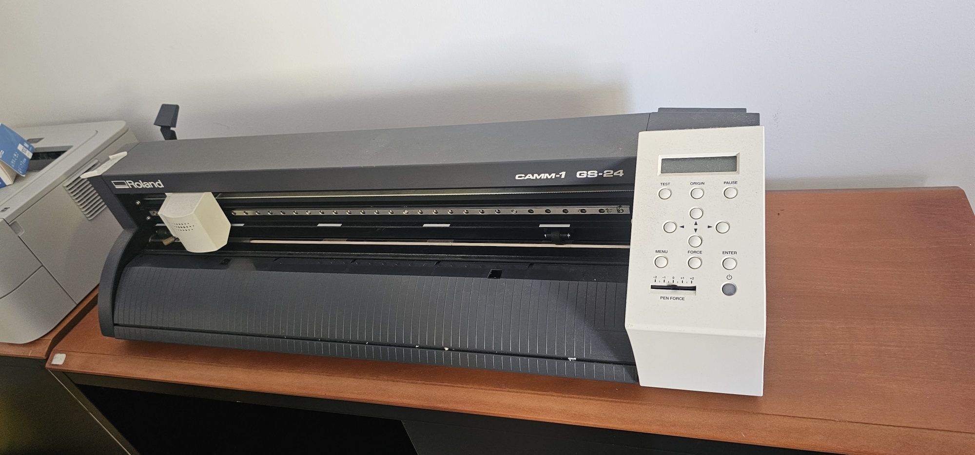 Roland GS-24 Plotter