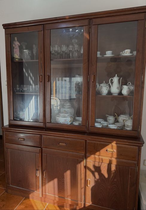 Movél castanho 2 por 1