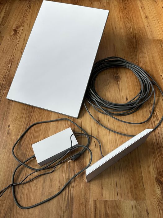 Zestaw antena satelitarna Starlink V4
