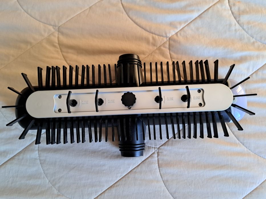 Suporte giratório eléctrico para gravatas