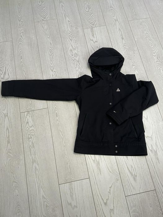Вітровка acg nike
