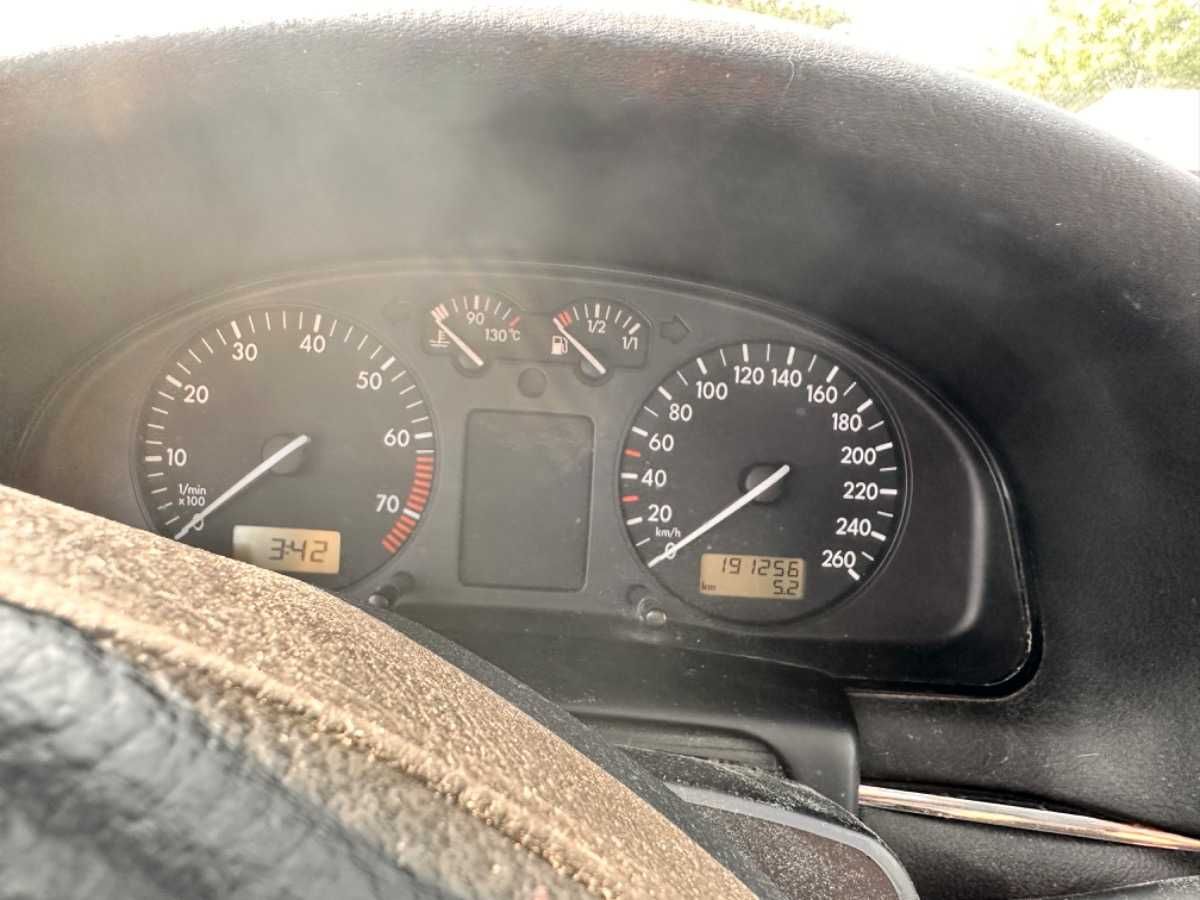 CAR4YOU VW Passat 1997 rok 1.8 benzyna KLIMA Opłacony 191256km