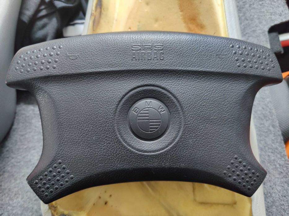 Airbag BMW E31 Е32 Е34 Е36  Подушка Беспеки