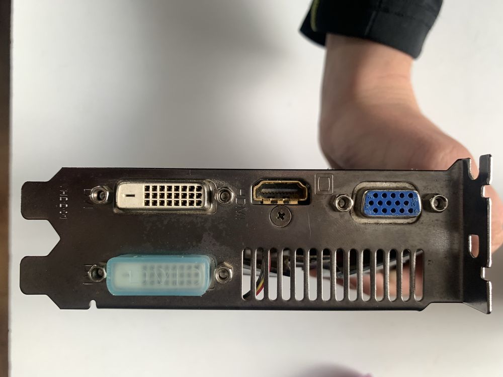 Видео карта NVIDIA GeForce GTX 650 Ti