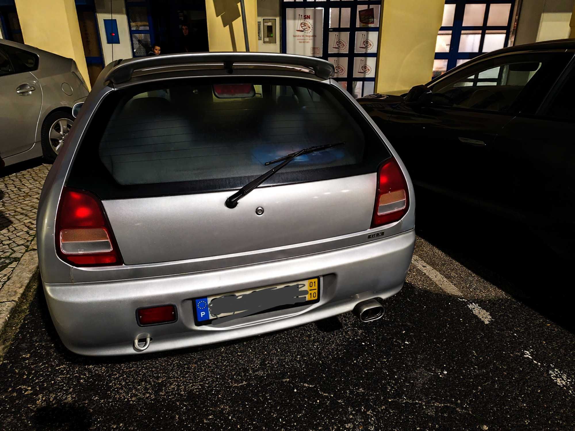 Mitsubishi Colt 2001