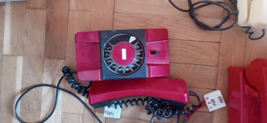Telefony z PRL_u