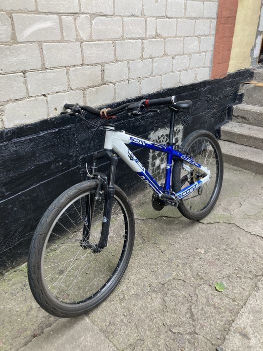 Срочная продажа Велосипед scott voltaga yz3 26