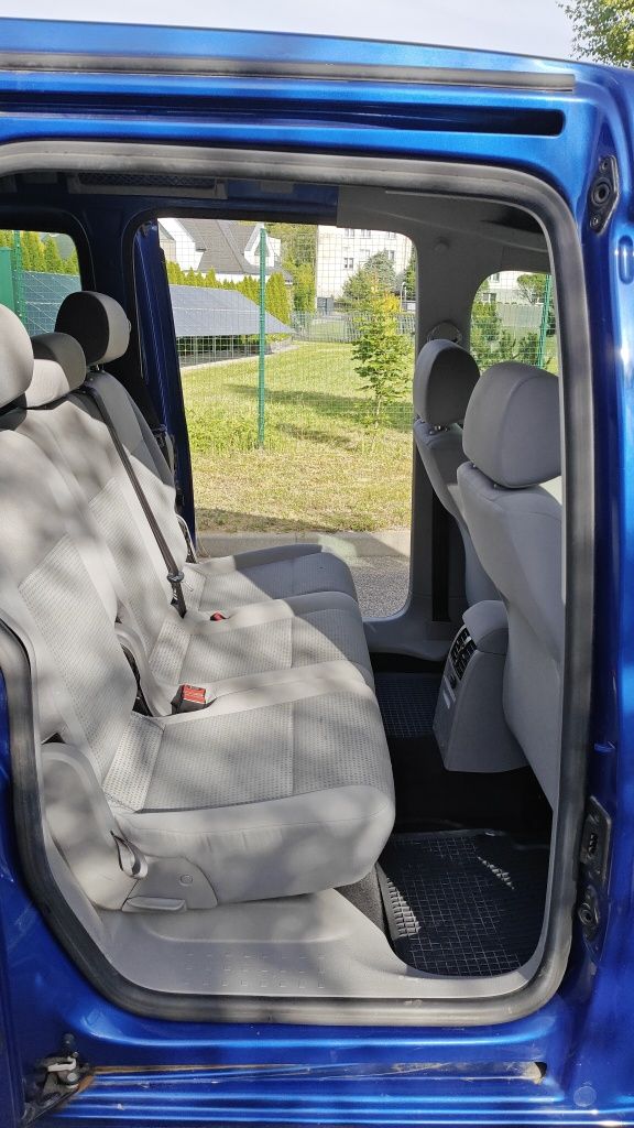VW caddy life, 2009rok, 1.9 TDI, klimatronik, hak,