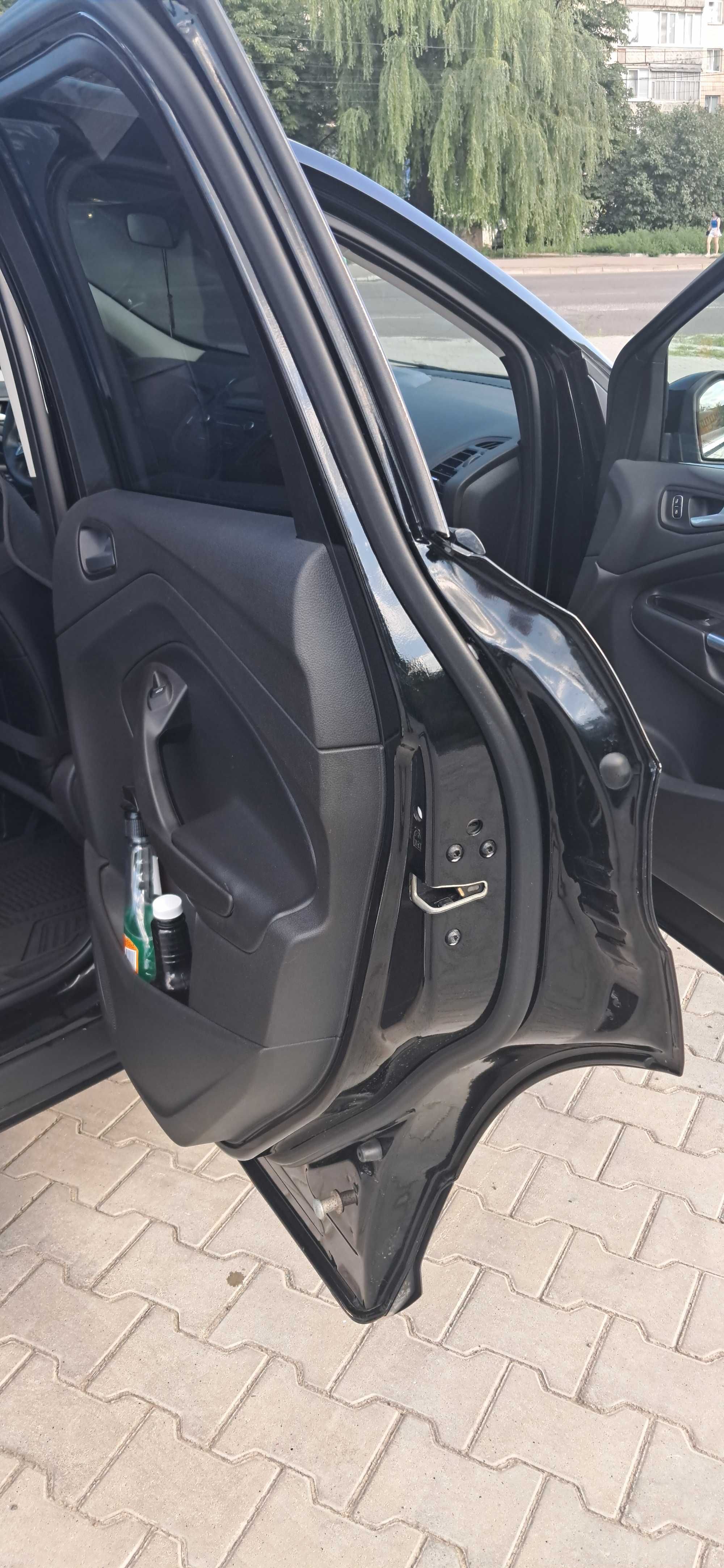 Ford Escape 2016 1.5 EcoBoost AT (179 к.с)