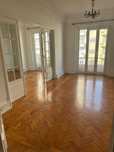 Para Escritorio ou Habitacao: Apartamento T09 na Rua Castilho