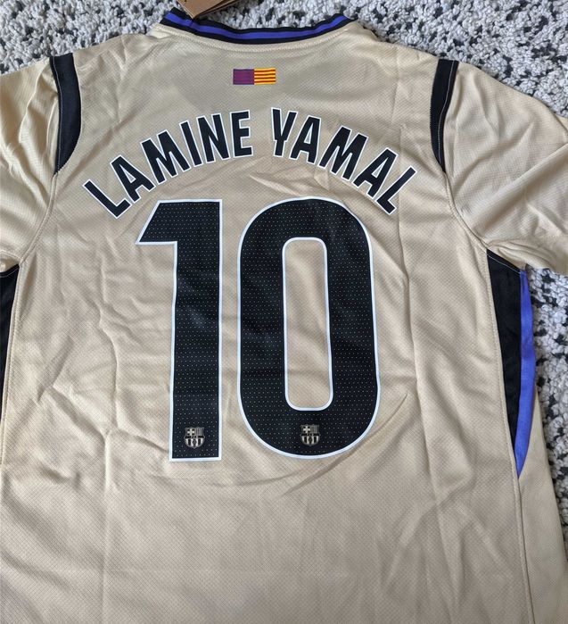 Koszulka wyjazdowa FC Barcelona 25/26 – Lamine Yamal 10 Rozmiar M