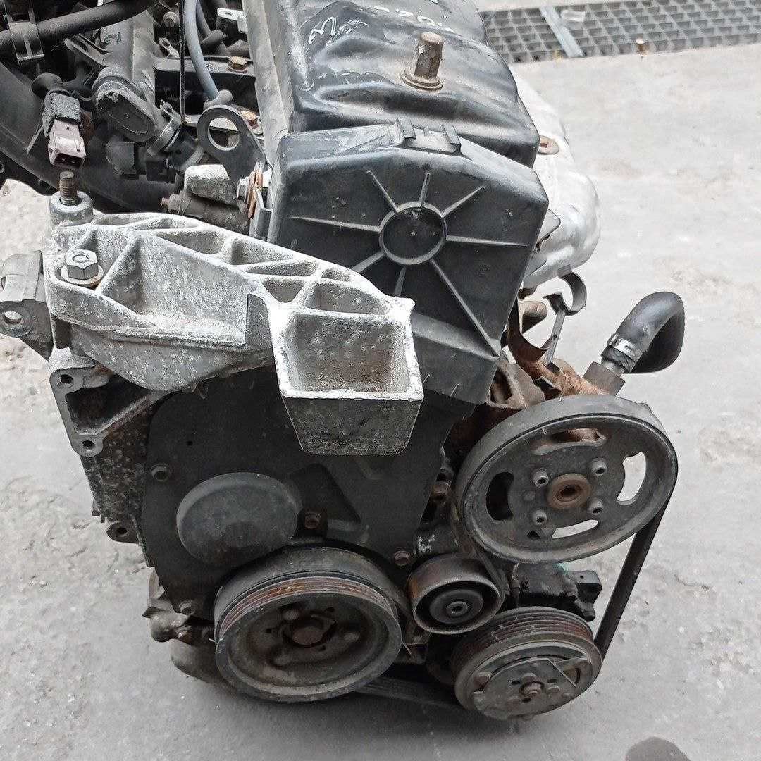 NFZ PSA мотор двигатель двигун 1.6 Peugeot 306