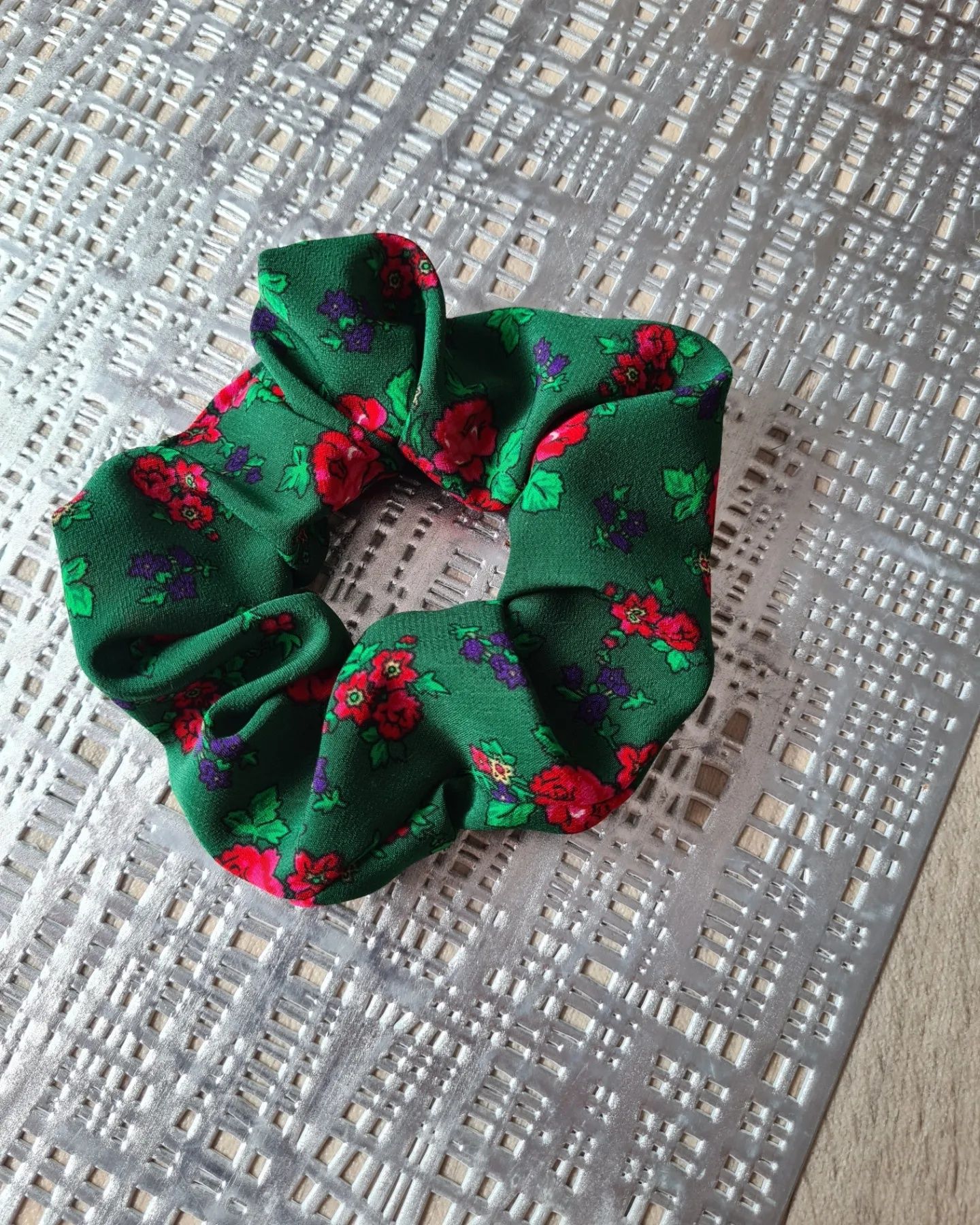 Gumka do włosów, scrunchie, frotka