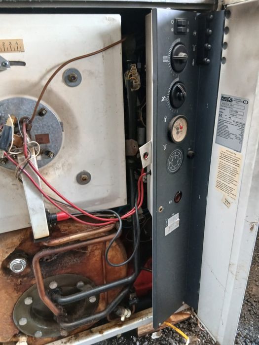 Caldeira a gasóleo instantânia/ acumulação FonteCal