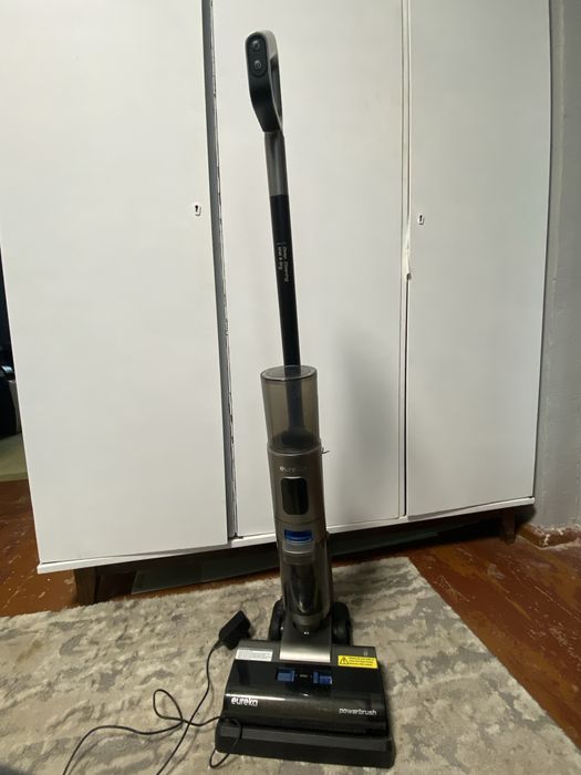 Акумуляторний пилосос Eureka