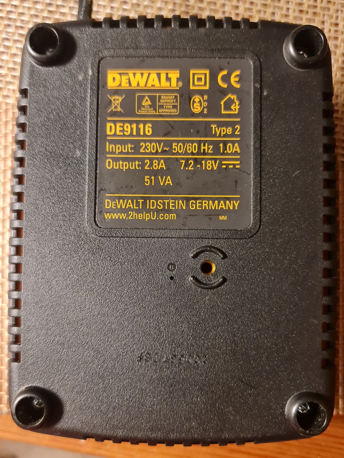 Ładowarka DeWalt DE9116 7,2V-18V 51VA ORYGINAŁ