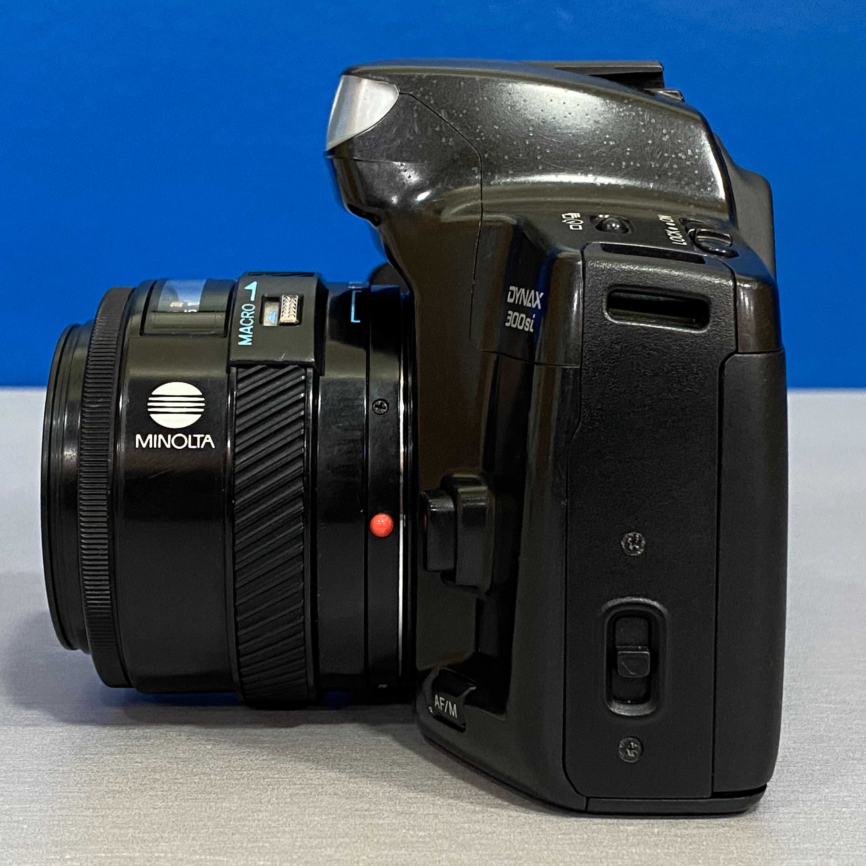 Minolta Dynax 300si + AF 35-70mm f/4