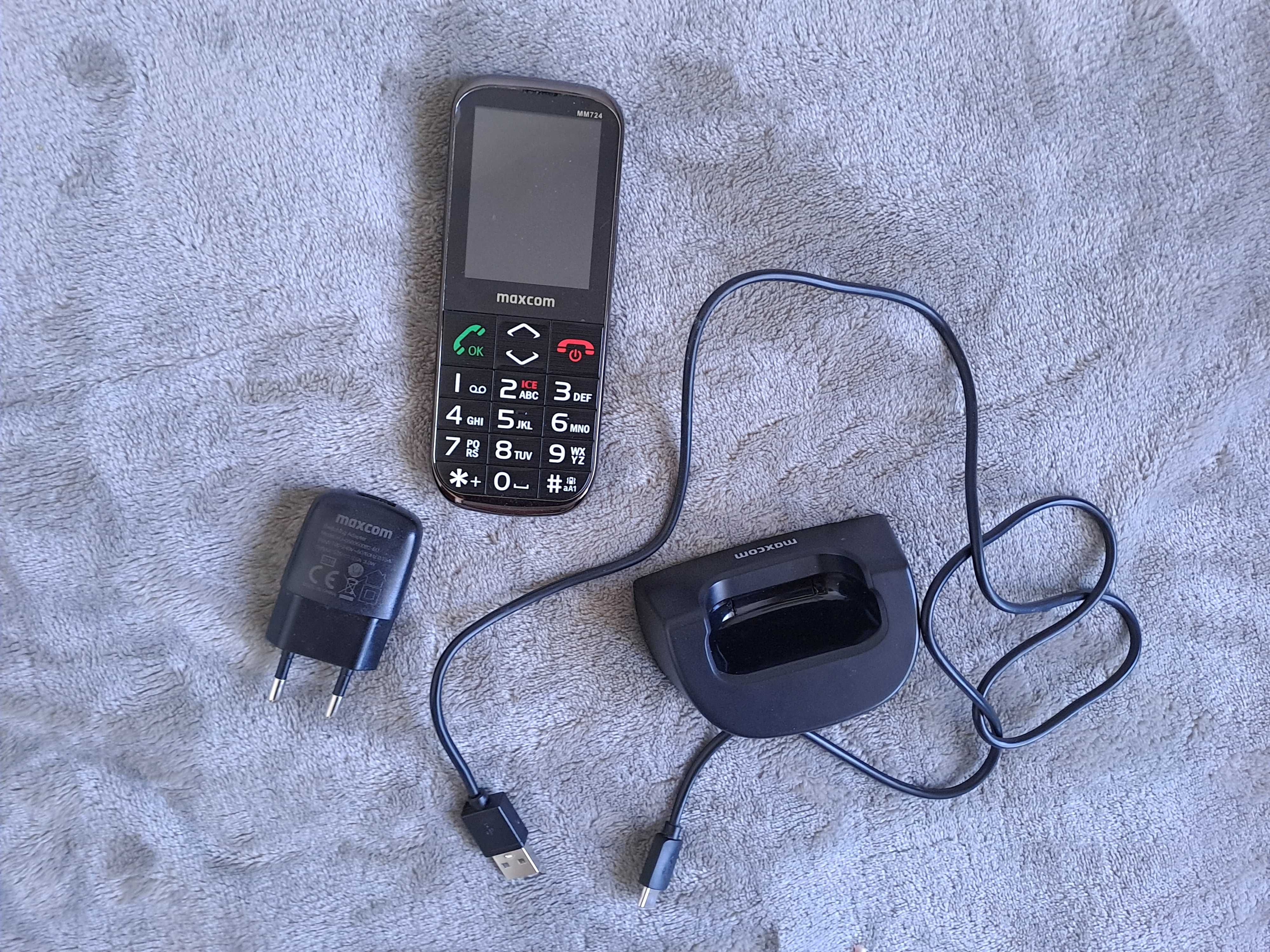 telefon komórkowy dla seniora Maxcom MM724