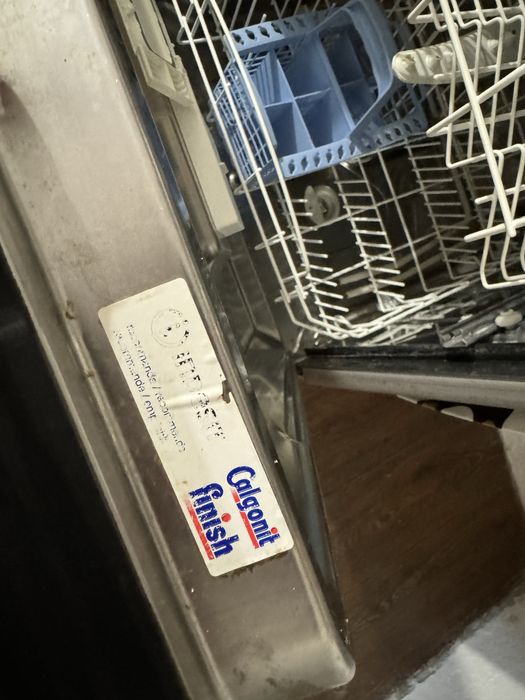 Посудомийка Indesit