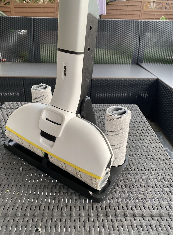 Mop elektryczny Karcher FC3 Premium Home Line 1.055-360.0