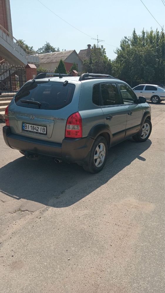 Продаю Hyundai Tucson