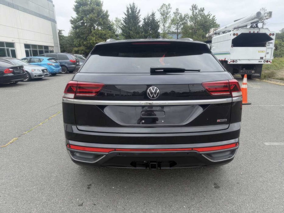 Volkswagen Atlas Cross Sport V6 SE R-Line 4Motion      2020