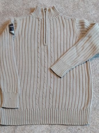 Elegancki sweterek