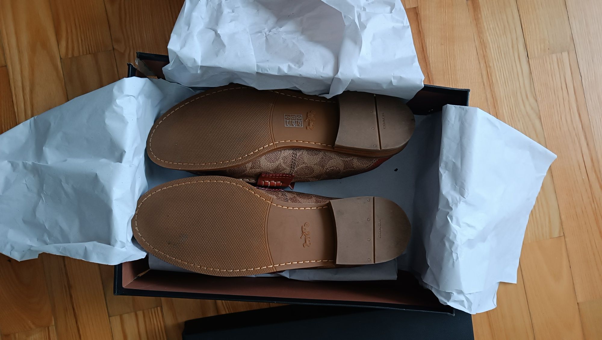 Buty mokasyny Coach