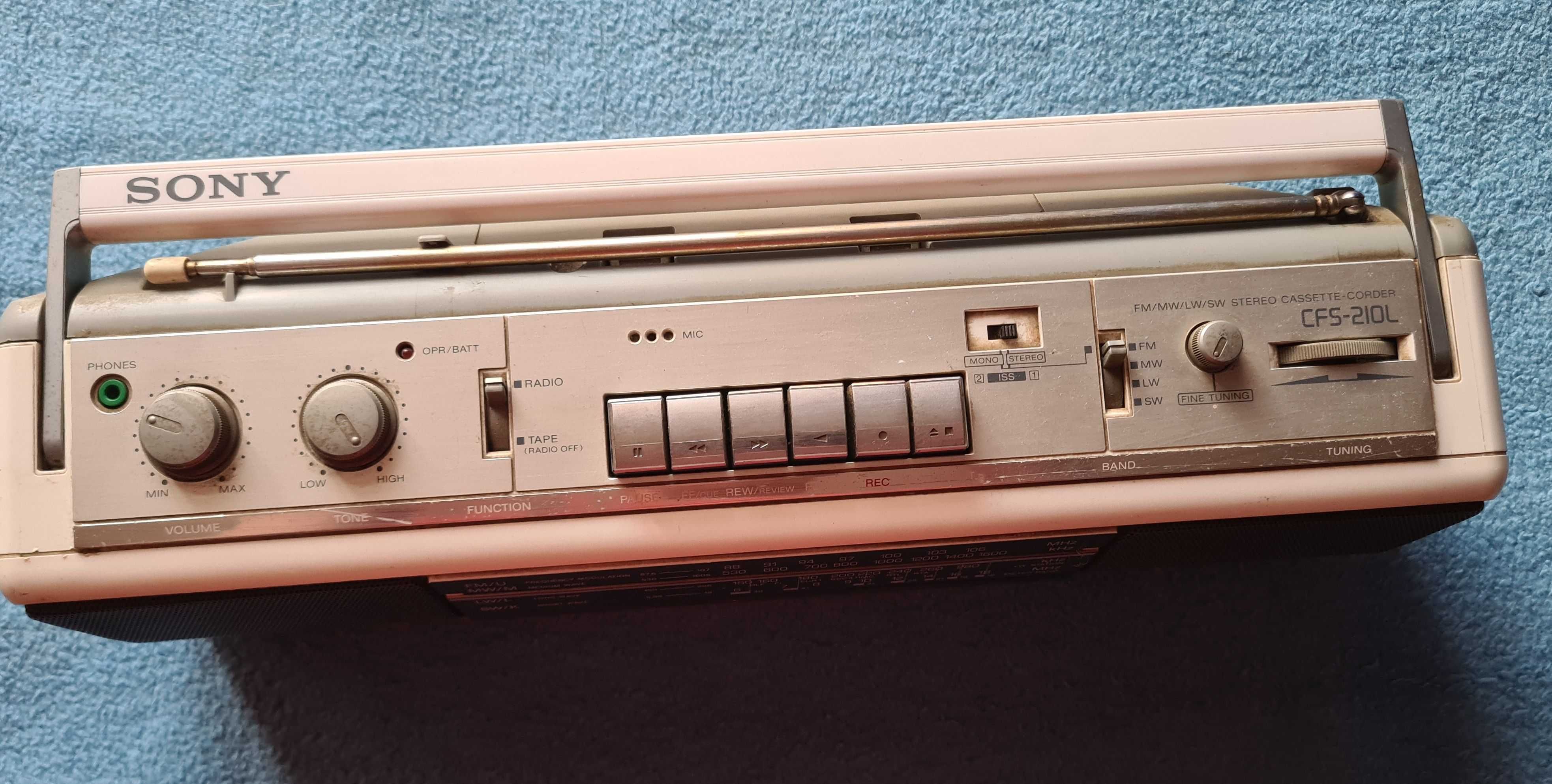 Radiomagnetofon Sony CFS-210L