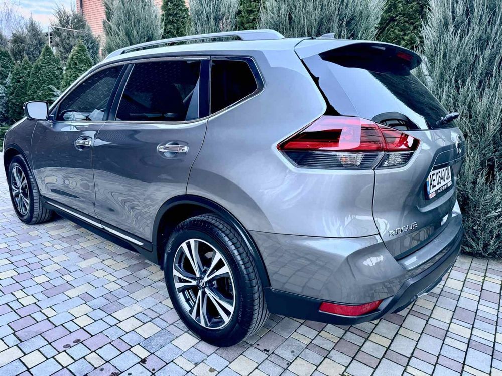 Продам Nissan Rogue SL