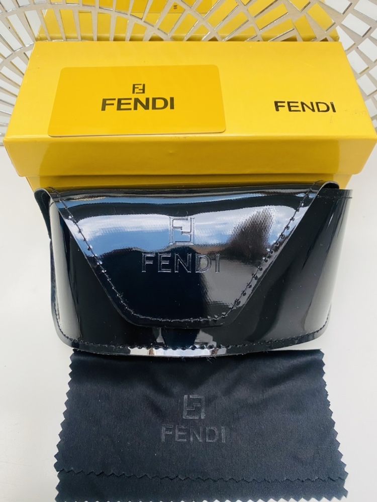 Fendi etui nowe na okulary Fendi