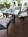 Vende-se mesa e 6 cadeiras de exterior. O conjunto ou em separado.