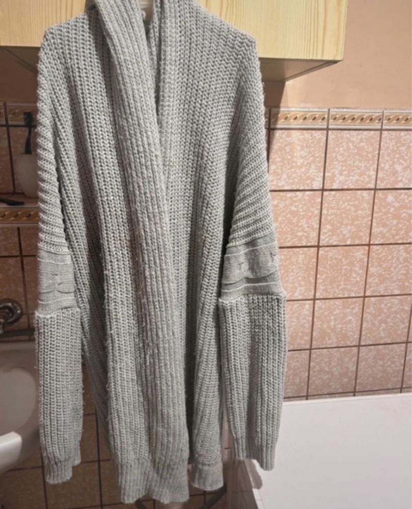 Sweter damski wyprzedaz