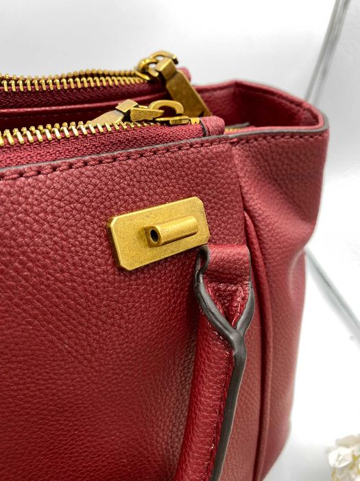 GUESS Torebka damska Destiny Czarna shoperka kuferek