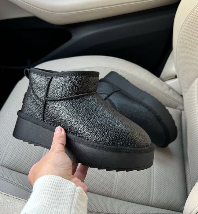 Угги жіночі шкіряні чорні короткі. Женские короткие угги кожаные