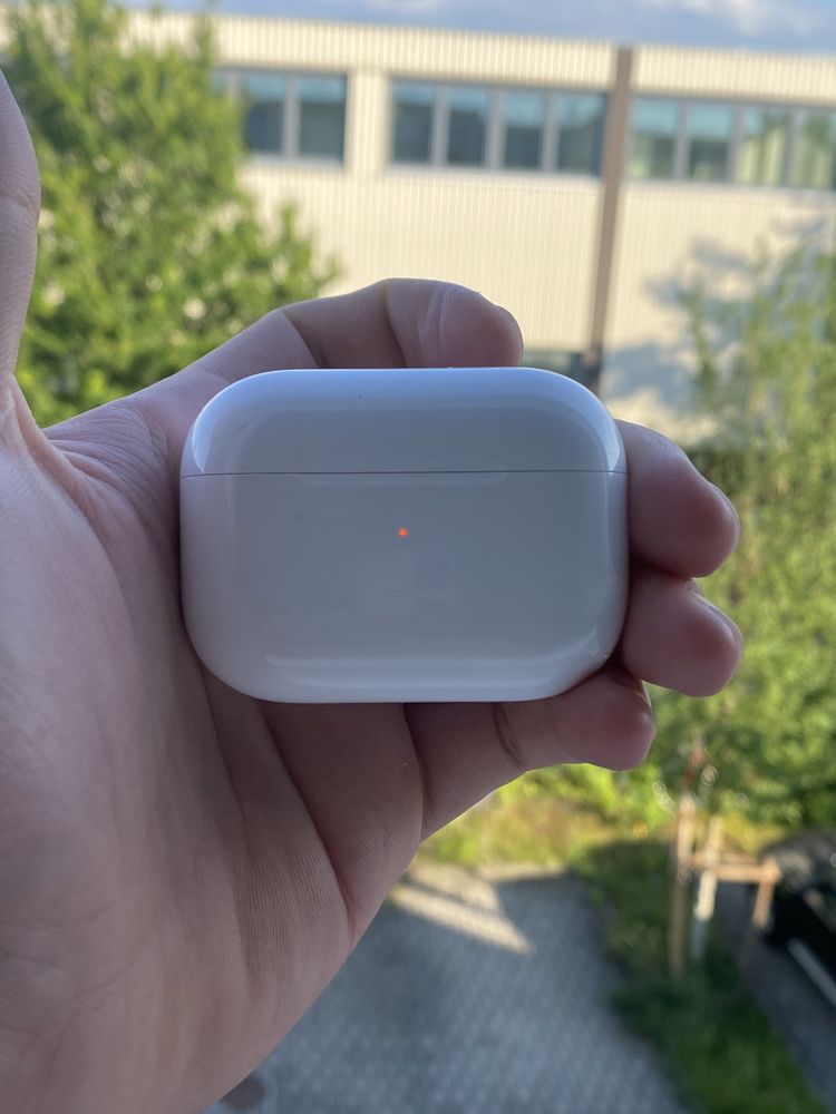 Oryginalny box do ładowania słuchawek apple Box AirPods pro a2190