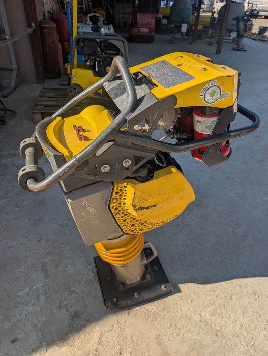 Вібронога Bomag BT65G Вибротамбовка Вибронога Вібролапа