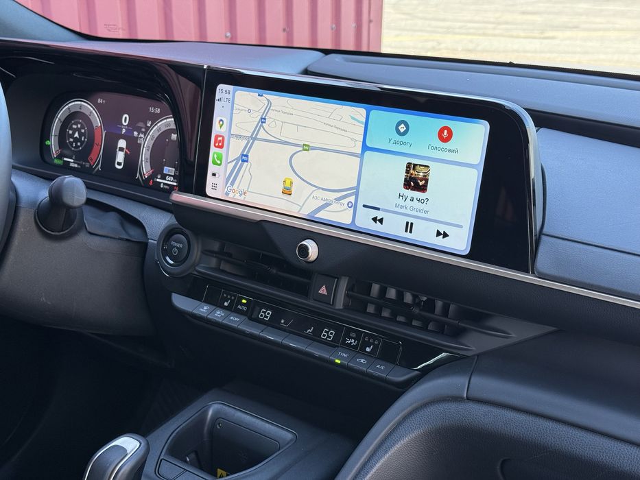 Toyota Crown, 2024 року, 2.5 гібрид, автомат, повний привід, 35т.км,