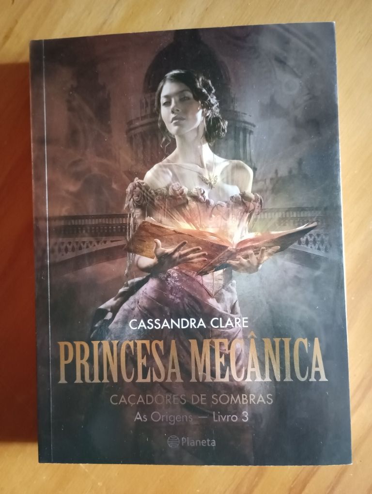 Princesa Mecânica - Cassandra Clare (c/portes)