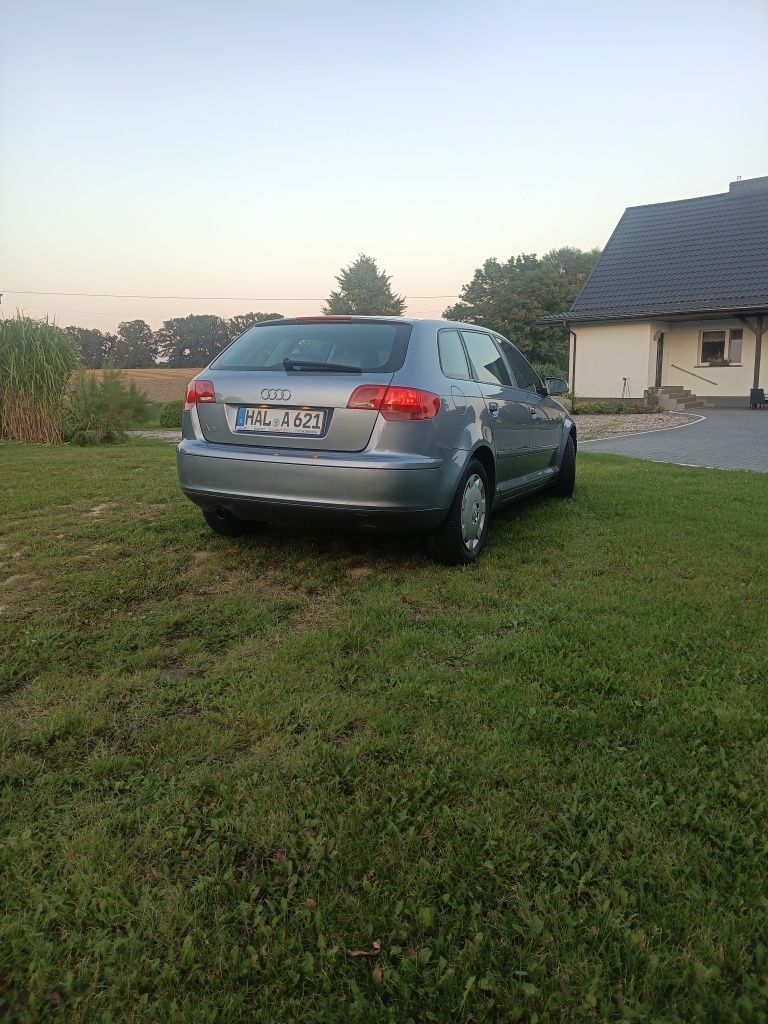 Audi A3 1.6 MPI automat