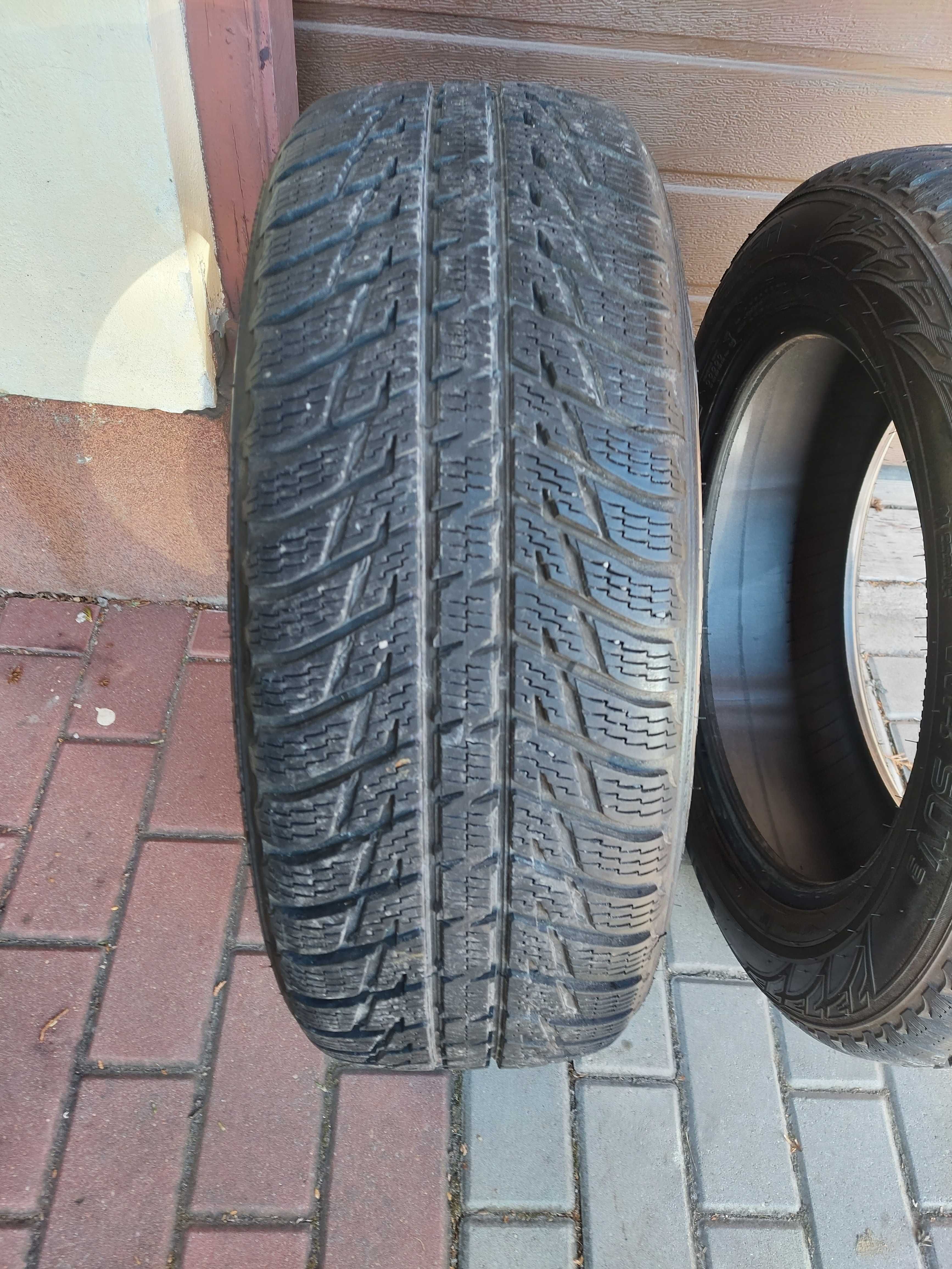 Opony zimowe NOKIAN  215/60/17 100 H XL WR SUV 3