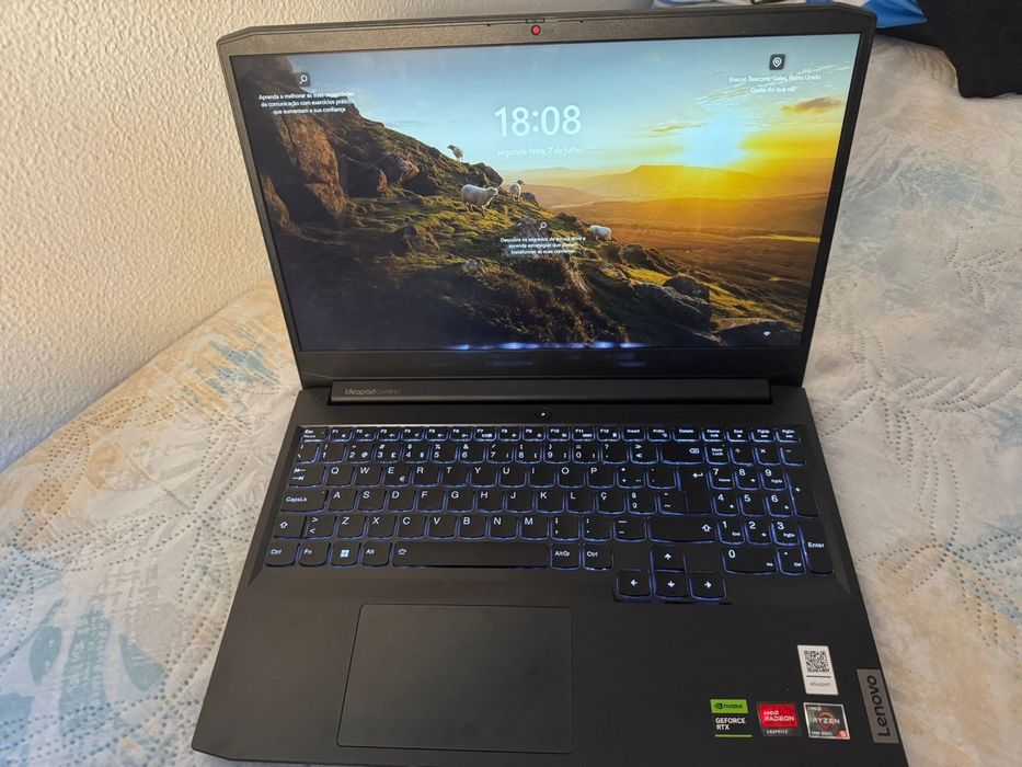 Portátil Lenovo Ideapad 3 Gaming