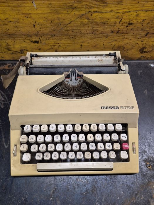 Máquina de escrever