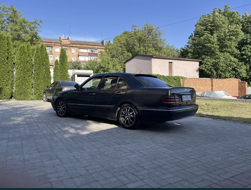 Mercedes w210 2.7дизель