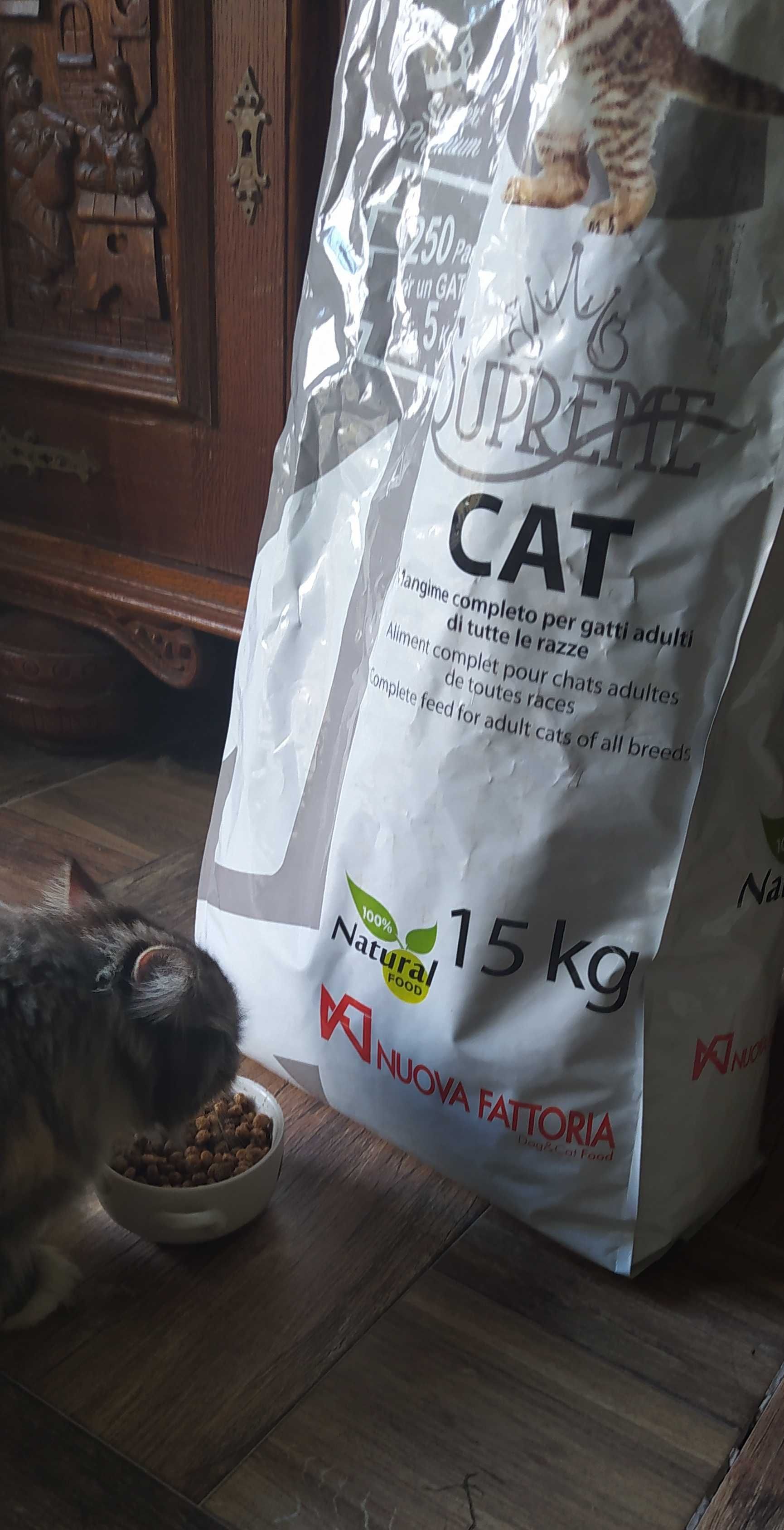 Supreme Cat włoska karma dla kota Nuova Fattoria 4 kg