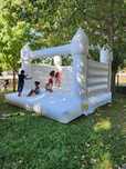 Insuflável para festas aniversário batizados casamentos alugamos